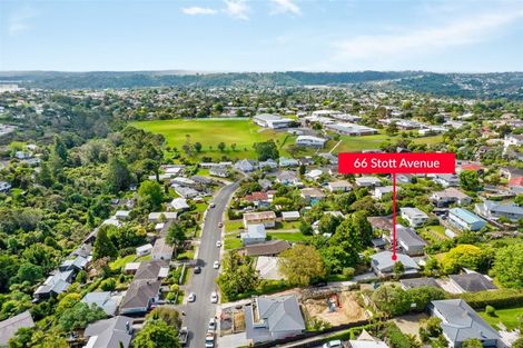 Photo of property in 66 Stott Avenue, Birkdale, Auckland, 0626