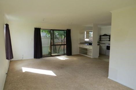 Photo of property in 2/19 Karamu Street, Strandon, New Plymouth, 4312
