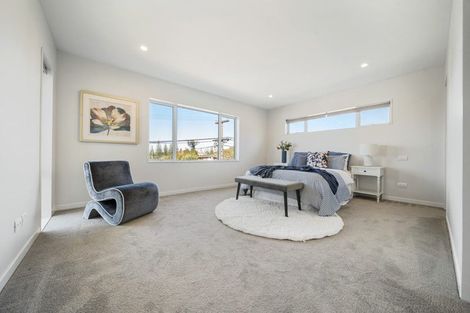 Photo of property in 5 Lyttelton Avenue, Forrest Hill, Auckland, 0620