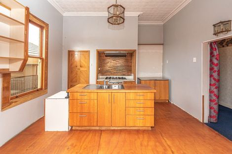 Photo of property in 23 Ruapehu Street, Castlecliff, Whanganui, 4501