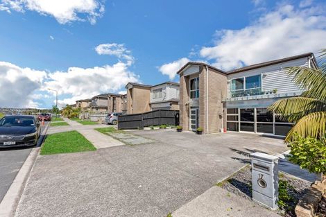 Photo of property in 17 Kerrykeel Drive, Flat Bush, Auckland, 2019