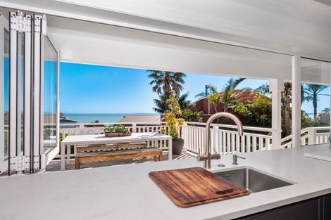 Photo of property in 153 Karewa Parade, Papamoa Beach, Papamoa, 3118