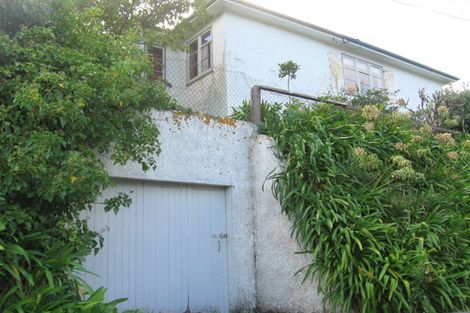 Photo of property in 13 Kinghorne Street, Strathmore Park, Wellington, 6022