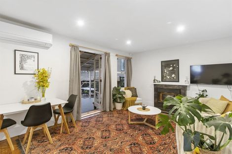 Photo of property in 21 Powell Street, Avondale, Auckland, 1026