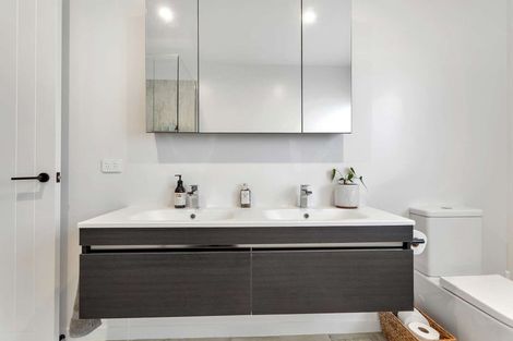 Photo of property in 30 Ngaroma Crescent, Whitianga, 3510