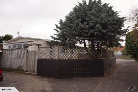 Photo of property in 2/85 Lake Road, Belmont, Auckland, 0622