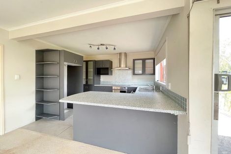 Photo of property in 2/13 Steele Street, Meadowbank, Auckland, 1072