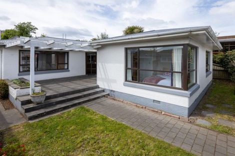 Photo of property in 230 Waimairi Road, Ilam, Christchurch, 8041
