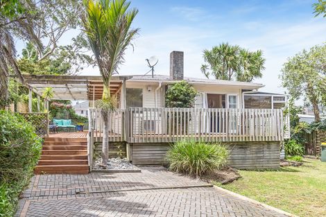 Photo of property in 1/33 Nile Road, Kelston, Auckland, 0602