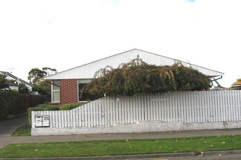 Photo of property in 1/16a Maidstone Road, Ilam, Christchurch, 8041