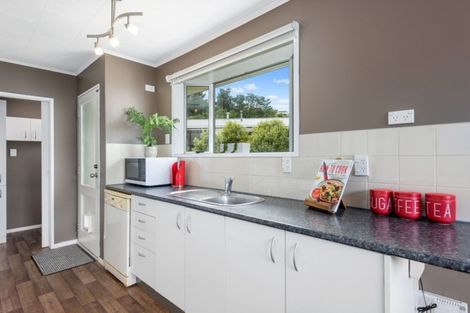 Photo of property in 218 Major Drive, Kelson, Lower Hutt, 5010