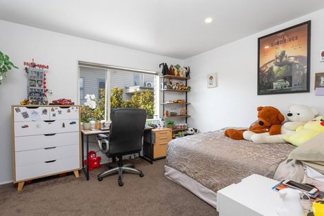 Photo of property in 218 Greenhithe Road, Greenhithe, Auckland, 0632
