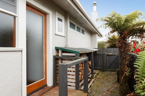 Photo of property in 10 Wood Street, Takaro, Palmerston North, 4410