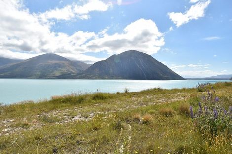 Photo of property in 32 Ohau Drive, Lake Ohau, Twizel, 9412