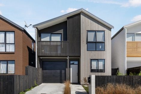 Photo of property in 6 Courage Road, Papakura, 2110