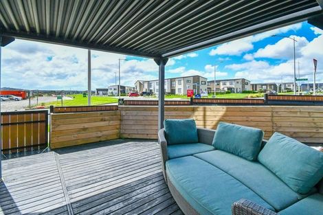 Photo of property in 1 Hermitage Street, Flat Bush, Auckland, 2019