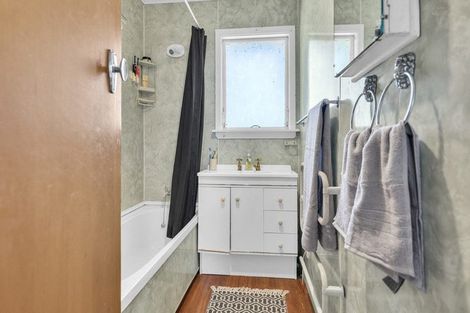 Photo of property in 47 Pensacola Crescent, Broomfield, Christchurch, 8042