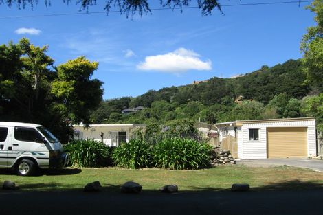 Photo of property in 16 Rata Street, Birchville, Upper Hutt, 5018