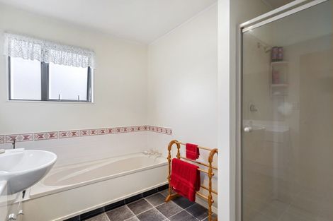 Photo of property in 26b Dixon Avenue, Hawera, 4610