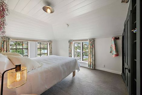 Photo of property in 2a Ripon Street, Lyttelton, 8082