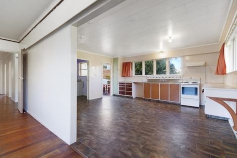 Photo of property in 11 Kowai Grove, Omokoroa, 3114