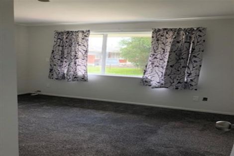 Photo of property in 2/13 Huia Road, Papatoetoe, Auckland, 2025