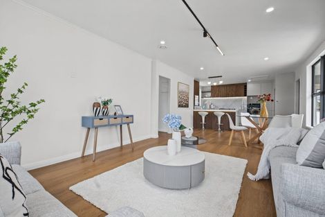 Photo of property in 80 Cambridge Terrace, Papatoetoe, Auckland, 2025