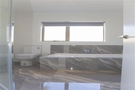 Photo of property in 15 Charlotte Crescent, Dinsdale, Hamilton, 3204