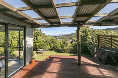 Photo of property in 5 Waipounamu Drive, Kelson, Lower Hutt, 5010