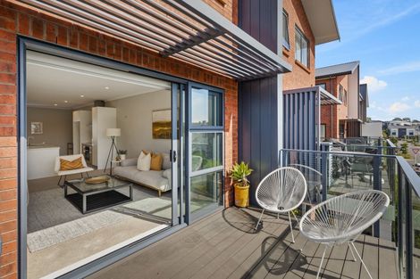 Photo of property in 11 Danga Lane, Hobsonville, Auckland, 0616