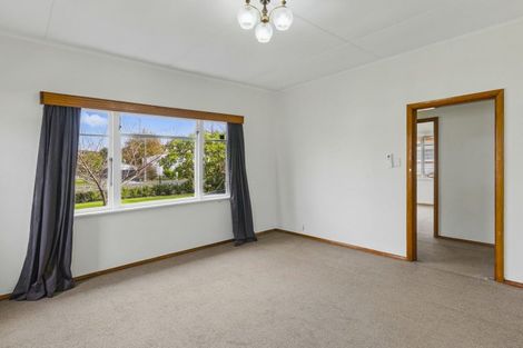 Photo of property in 18 Hannan Street, Levin, 5510