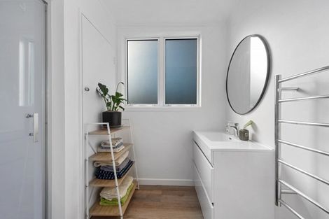 Photo of property in 4a Brocas Avenue, Hillcrest, Hamilton, 3216