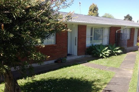 Photo of property in 8 Springfield Street, Forrest Hill, Auckland, 0620