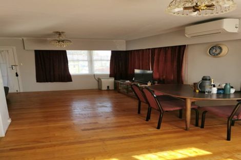 Photo of property in 1/4 Roseburn Place, Pakuranga, Auckland, 2010