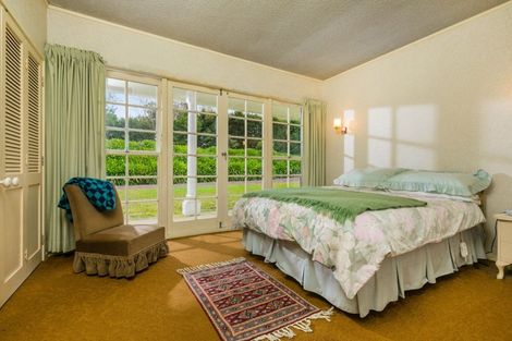 Photo of property in 68 Henwood Road, Taupaki, Henderson, 0782