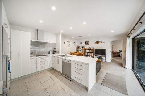 Photo of property in 27 Willowgrange Place, Pukekohe, 2120