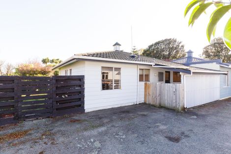 Photo of property in 116a Roy Street, Palmerston North, 4410