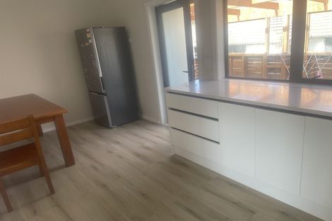 Photo of property in 216 Hillcrest Road, Hillcrest, Hamilton, 3216