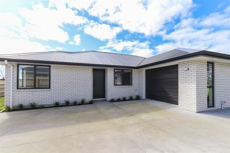 Photo of property in 7 Toutouwai Lane, Inglewood, 4330