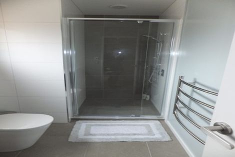 Photo of property in 217 Mark Avenue, Grenada Village, Wellington, 6037