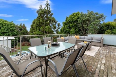 Photo of property in 3 Scott Road, Stanmore Bay, Whangaparaoa, 0932
