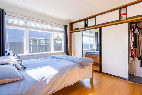 Photo of property in 1 Toru Road, Paraparaumu Beach, Paraparaumu, 5032