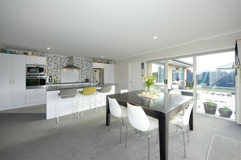 Photo of property in 7 Raymond Place, West Melton, 7618