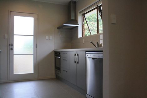 Photo of property in 2/2 Thurston Place, Bucklands Beach, Auckland, 2012