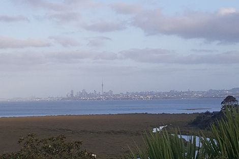 Photo of property in 189 West Harbour Drive, West Harbour, Auckland, 0618