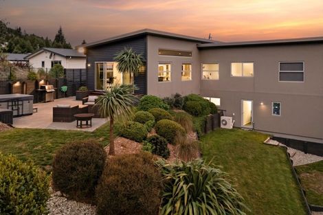 Photo of property in 4 Thomas Lane, Arthurs Point, Queenstown, 9371