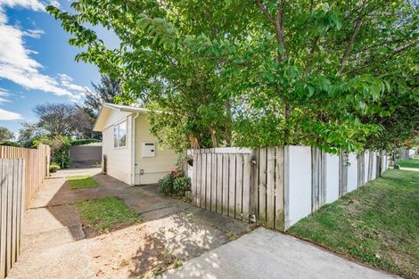 Photo of property in 41 Arawhata Road, Paraparaumu, 5032