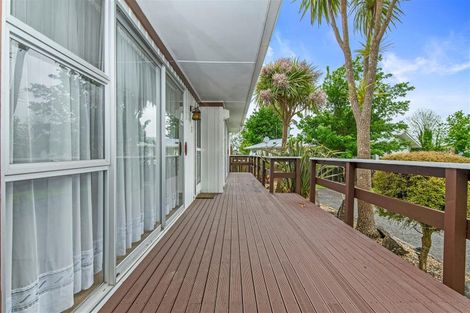 Photo of property in 15 Corilin Place, Mangakakahi, Rotorua, 3015