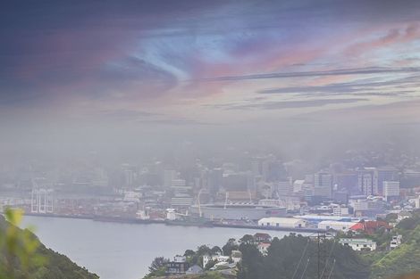 Photo of property in 52 Miles Crescent, Newlands, Wellington, 6037