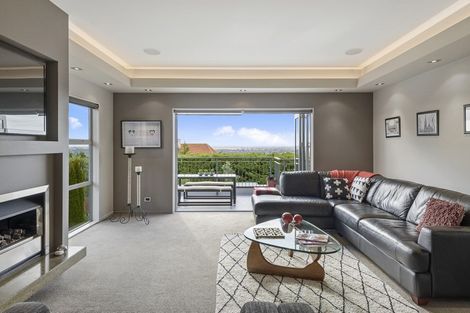 Photo of property in 11 Sasaram Lane, Cashmere, Christchurch, 8022